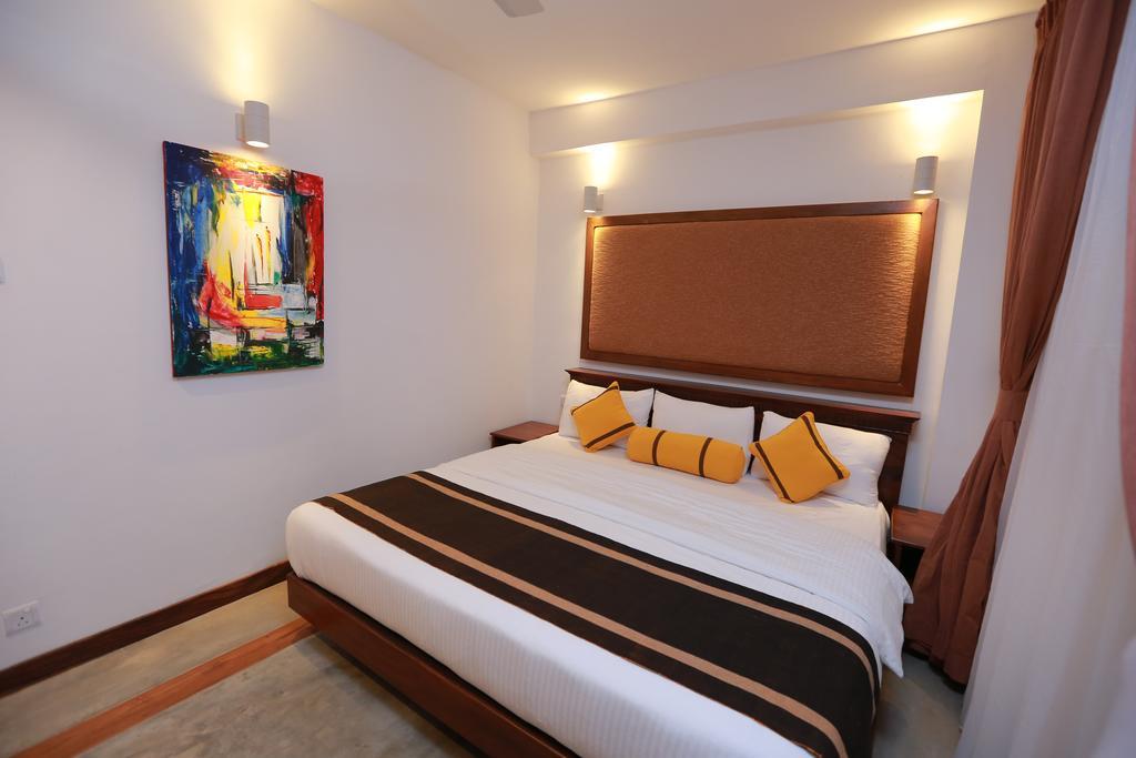Refresh Hotel Hikkaduwa Habitación foto
