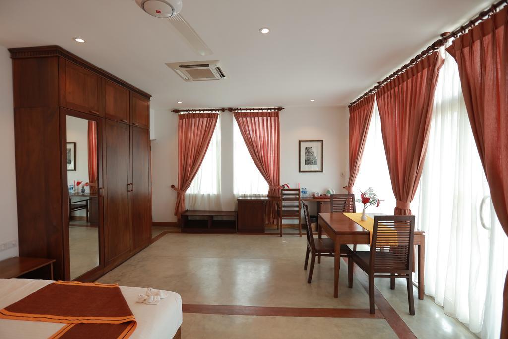 Refresh Hotel Hikkaduwa Habitación foto
